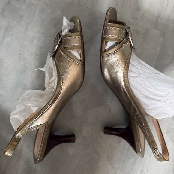 Cole Haan  open to sling back shoes
Sandals heels  Gold patent/gold leather NWOT - Picture 9 of 11